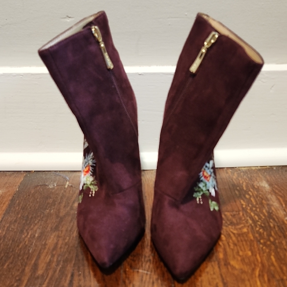 Bebe Delonix Gorgeous Eggplant Heeled Boots with Floral Embroidery - Picture 8 of 9